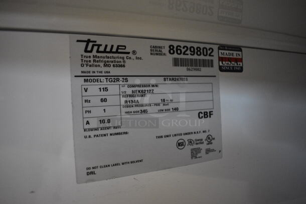 2016 True TG2R-2S Stainless Steel Commercial 2 Door Reach In Cooler w/ Poly Coated Racks on Commercial Casters. 115 Volts, 1 Phase. 52x35x83. Tested and Powers On But Does Not Get Cold - Image 3 of 5