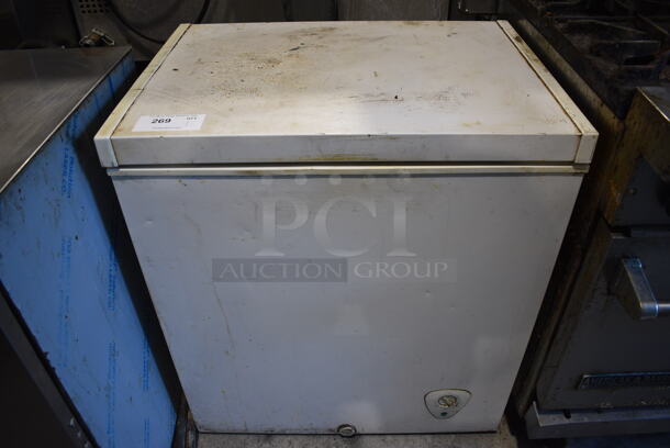 Sears Model 253.18502210 Chest Freezer w/ Hinge Lid. 115 Volts, 1 Phase. 28.5x21.5x32.5. Tested and Working!