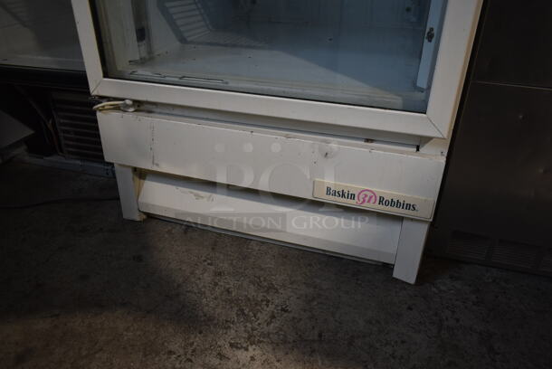 National ULG30BSP-5 Metal Commercial Single Door Reach In Freezer Merchandiser w/ Poly Coated Racks. 115 Volts, 1 Phase. Tested and Powers On But Does Not Get Cold - Image 4 of 7