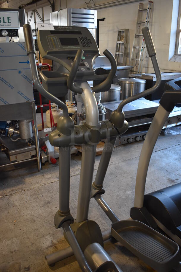 Life Fitness Metal Commercial Elliptical Machine. 28x80x60. Tested and Working! - Image 3 of 4