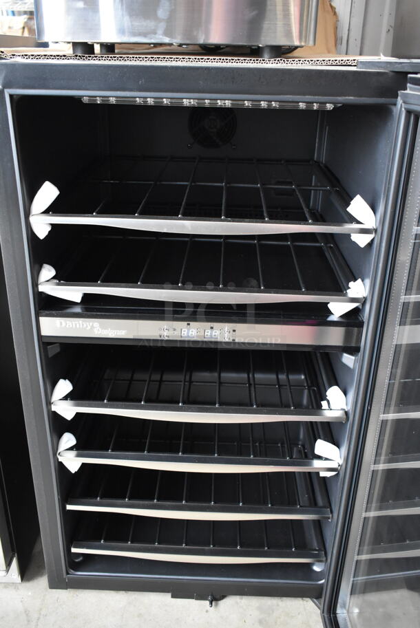 BRAND NEW SCRATCH AND DENT! Danby DWC040A3BSSDD 38 Bottle Free-Standing Metal Wine Cooler Merchandiser. 115 Volts, 1 Phase. Tested and Working! - Image 3 of 5