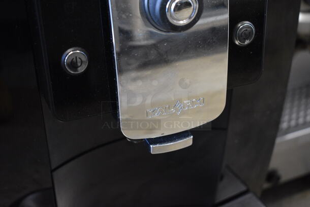 	IN ORIGINAL BOX! LIKE NEW! Kalerm Model KLM1601PRO Black Poly Countertop Automatic One Touch Coffee Cappuccino Espresso Machine w/ 2 Lower Drawers and Hopper. 120 Volts, 1 Phase. 12x16x24 - Image 5 of 7