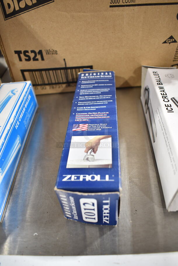 ALL ONE MONEY! Lot of 5 Brand New Dishers and Box of Dixie TS21 Tastespoons. - Image 6 of 8