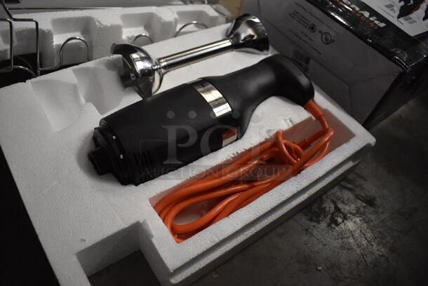 LIKE NEW! KitchenAid KHBC308OB Metal Commercial 300 Series 8" Two-Speed Immersion Blender. Unit Has Only Been Used a Few Times! 120 Volts, 1 Phase. Tested and Working!  - Image 3 of 7