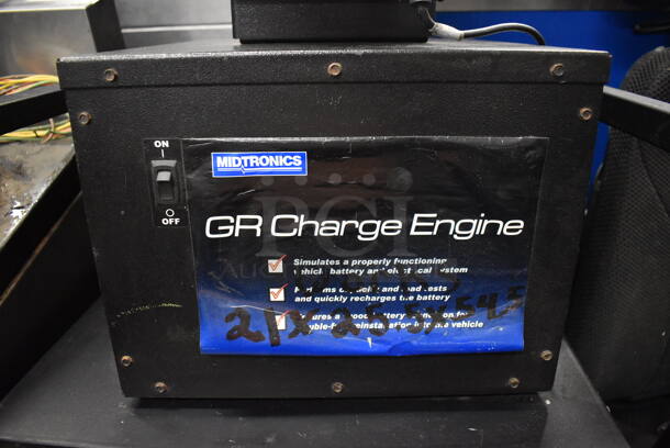 Midtronics GR8 Multi-tasking Battery and Electrical Diagnostic Station w/ GR Charge Engine on Commercial Casters. 21x28x56 - Image 5 of 6