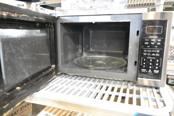 Sharp SMC1452CH Countertop Microwave Oven. 120 Volts, 1 Phase.  - Image 2 of 4