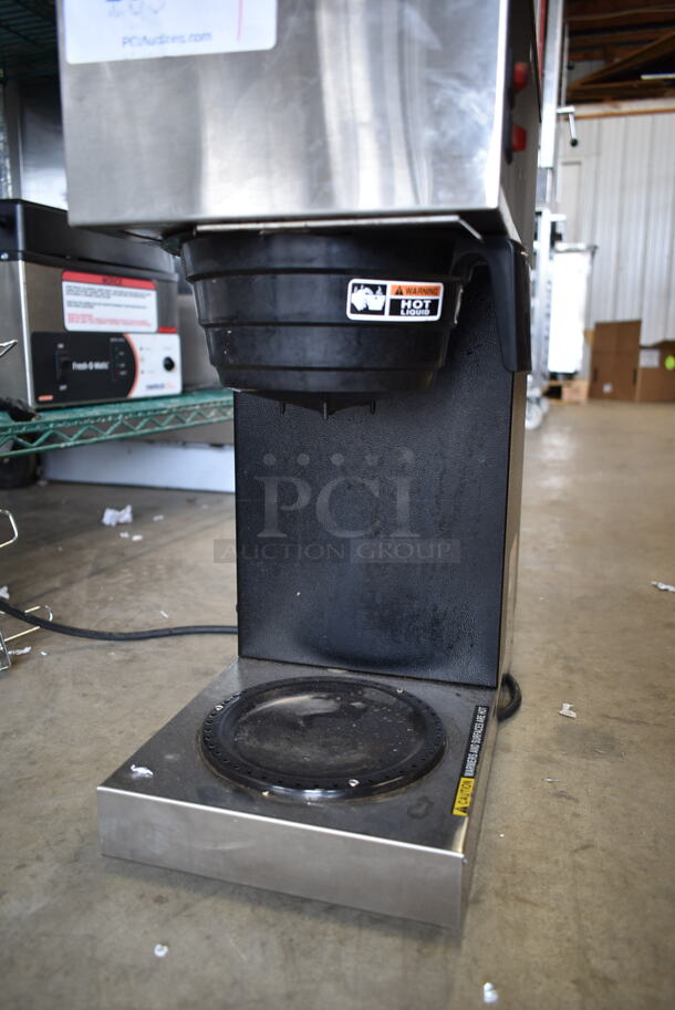 BRAND NEW SCRATCH AND DENT! 2022 Bunn VPR Stainless Steel Commercial 2 Burner Coffee Machine w/ Poly Brew Basket. Does Not Come w/ Coffee Pots. 120 Volts, 1 Phase.  - Image 5 of 6