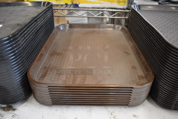 ALL ONE MONEY! Lot of 94 Various Poly Trays; 10 Brown, 84 Black. 10.5x13.5x1, 13.5x17.5x1 - Image 4 of 5