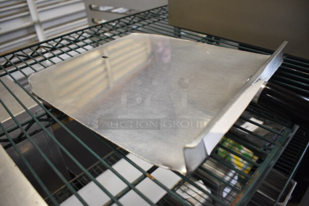 Metal Rapid Cook Oven Paddle. 12x20x2 - Image 2 of 3