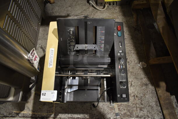 Duplo D-590 Countertop Paper Folder.  - Image 3 of 6