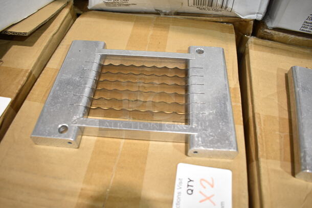 2 Boxes of 12 BRAND NEW SCRATCH AND DENT! 181ONBLD14 Garde 181ONBLD14 1/4" Blade Assembly for Onion Slicer - 2/Set. 2 Times Your Bid! - Image 3 of 5