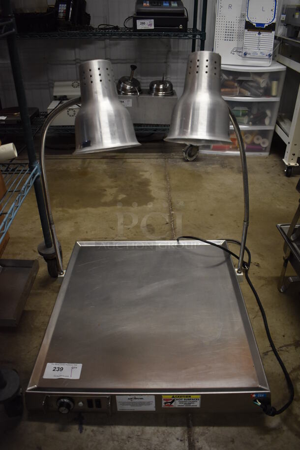 Alto Shaam Stainless Steel Commercial Countertop Butcher Carving Station w/ 2 Warming Lamps. 115 Volts, 1 Phase. 26x30x29. Tested and Working!