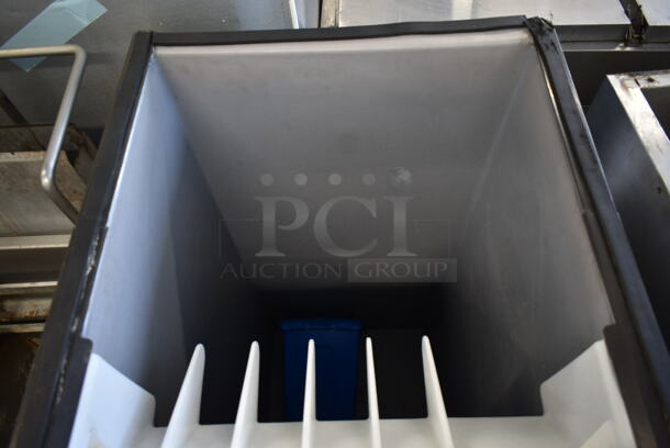 Metal Commercial Ice Bin w/ Poly Flap Lid.  - Image 2 of 5