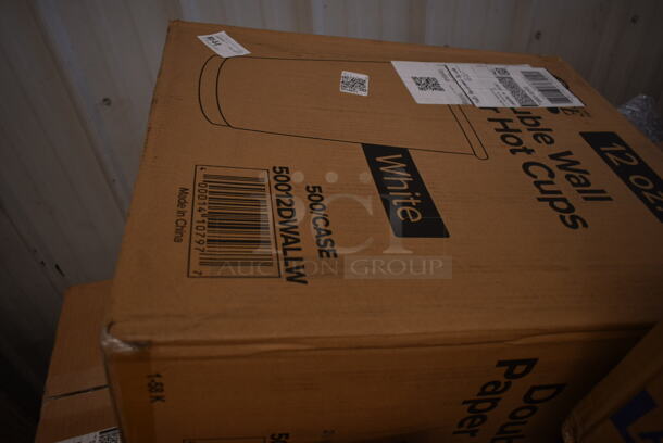 PALLET LOT of 21 BRAND NEW Boxes Including Choice Take Out Container, Tellus 433470 Bowls, 50012DWALLW Choice 12 oz. White Smooth Double Wall Paper Hot Cup - 500/Case, 760IC12G Choice 12 oz. Green Paper Frozen Yogurt / Food Cup - 1000/Case, 3 Box Choice 1.5 oz Portion Cups,  795PTOKFT1 Choice 4 5/8" x 3 1/2" x 2 1/2" Kraft Microwavable Folded Paper #1 Take-Out Container - 450/Case, 3 Box Medium Weight Cutlery Sets, 5002BNAPWH Choice 2-Ply White Beverage / Cocktail Napkin - 3000/Case, 394360M Noble Products Powdered Disposable Vinyl Gloves for Foodservice - 1000/Case, 395TO961 EcoChoice 9" x 6" x 3" Compostable Sugarcane / Bagasse 1 Compartment Take-Out Container - 200/Case, 274MOPBCKTYE Lavex 35 Qt. Yellow Mop Bucket & Side Press Wringer Combo. 21 Times Your Bid!  - Image 5 of 12