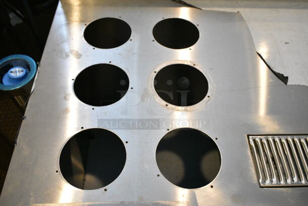 CustomCool Stainless Steel Commercial Soda Station on Commercial Casters. This Unit Was In Working Condition When the Restaurant Closed. (secondary dining room) - Image 7 of 7