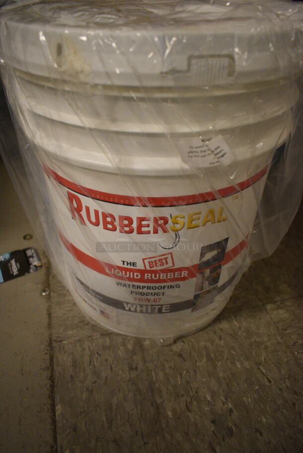 BRAND NEW! White Rubber Seal Liquid Rubber - Image 3 of 4