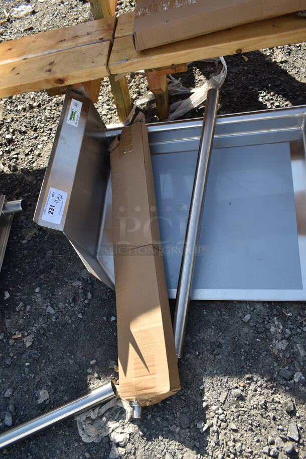 BRAND NEW SCRATCH AND DENT! Regency 600CDT24R Stainless Steel Right Side Clean Side Dishwasher Table. - Image 4 of 4