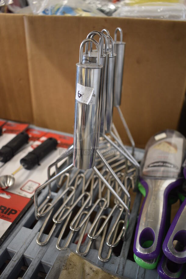 ALL ONE MONEY! BRAND NEW! Lot of 5 Spades, 11 Tongs, 8 Scoopers, 3 Spatulas, 6 Masher, 8 Cheese Cutters and 16 Dexter Knives. - Image 6 of 8