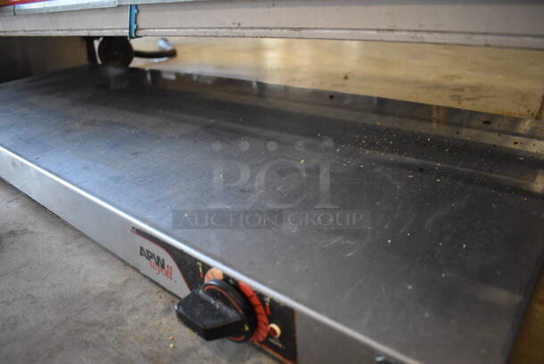 APW Wyott WS-4 Stainless Steel Commercial Warming Plate. 120 Volts, 1 Phase. 48x18x3. Tested and Powers On But Does Not Get Warm - Image 2 of 4