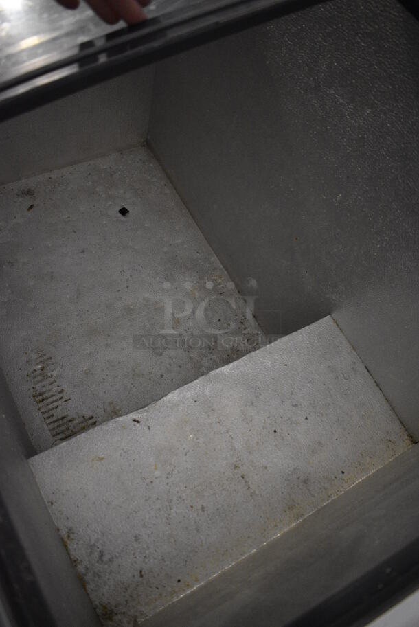 Metal Commercial Chest Freezer on Commercial Casters. 41x29x35. Tested and Working! - Image 4 of 4