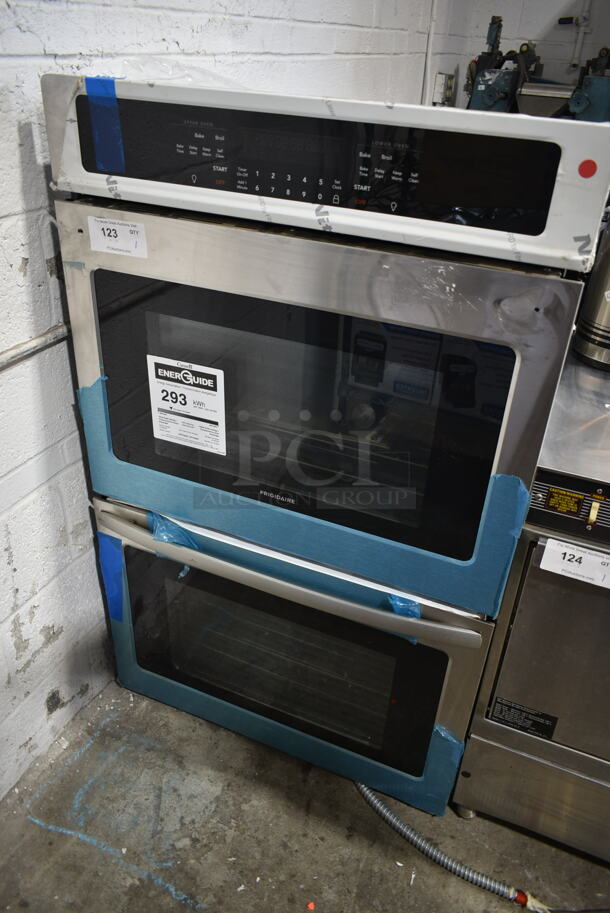 BRAND NEW SCRATCH AND DENT! Frigidaire FFET3026TSB Stainless Steel Electric Powered Double Deck Wall Mount Oven. 120/208-240 Volts.