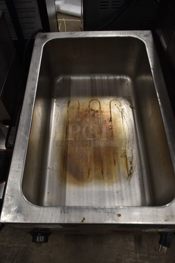 Avantco 177W500CKR Stainless Steel Commercial Countertop Food Warmer. 120 Volts, 1 Phase. Tested and Working! - Image 2 of 4