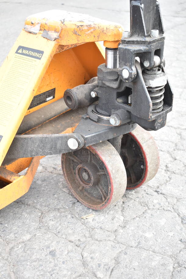 Metal Commercial 5,500 Pound Metal Pallet Jack.  - Image 5 of 6