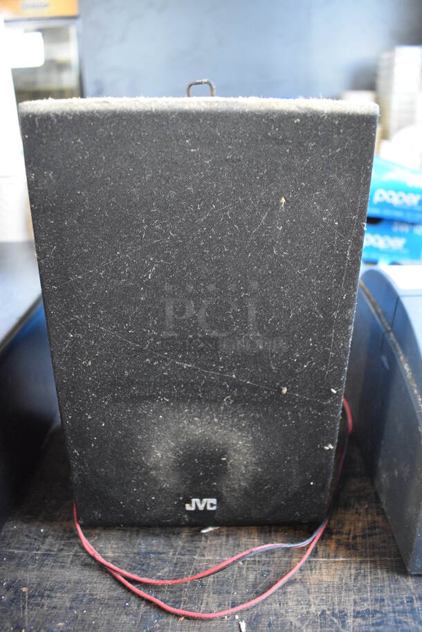 JVC Model SP-UXG300 Speaker. 6.5x5.5x10