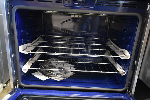 2022 Samsung NV51T5511SS Stainless Steel Electric Powered Oven. 120/208-240 Volts. - Image 4 of 5