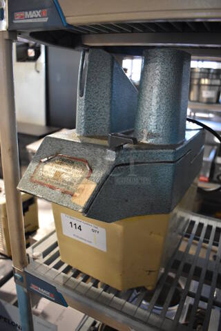 Dito Dean TR-21 Metal Commercial Countertop Food Processor. 115 Volts, 1 Phase. 9x17x17. Tested and Working!