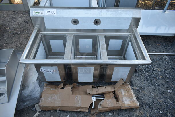 BRAND NEW SCRATCH AND DENT! Regency 600S31014 Stainless Steel Commercial 3 Bay Sink. Bays 10x14.  - Image 1 of 6