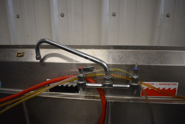 Duke Stainless Steel Commercial 4 Bay Sink w/ Dual Drainboards, Faucet, Handles and Spray Nozzle Attachment. 100x27x43. Bays 16x21x13. Drainboards 16x23x2 - Image 5 of 6