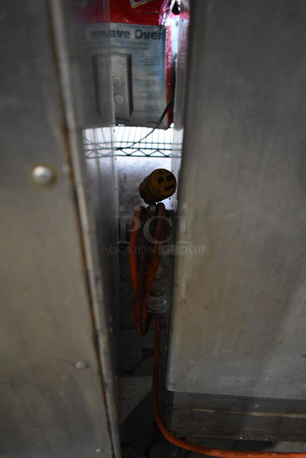 Bucksco Metal Commercial Single Door Reach In Heating Proofing Holding Cabinet on Commercial Casters. Cannot Test - Unit Was Previously Hardwired - Image 5 of 6