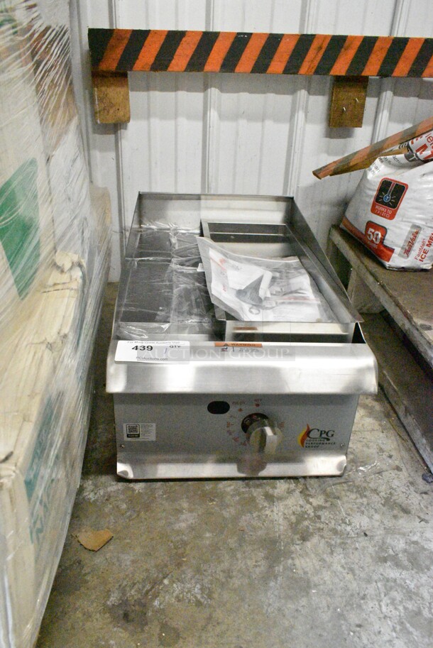 BRAND NEW SCRATCH AND DENT! 2023 Cooking Performance Group CPG 351GTCPG15NL 15" Natural Gas Countertop Griddle with Flame Failure Protection and Thermostatic Controls. 30,000 BTU  - Image 2 of 10