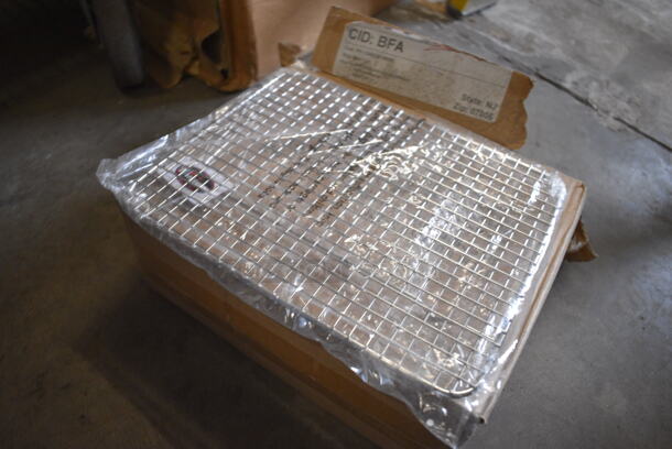 3 BRAND NEW IN BOX! Winware Model PGWS-810 Metal Cooling Racks. 10x18x1. 3 Times Your Bid! - Image 2 of 3
