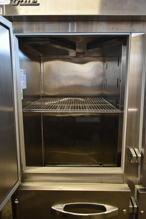 2017 True STR2DT-4HS Stainless Steel Commercial 4 Half Size Reach In Dual Temperature Cooler and Freezer w/ Poly Coated Racks on Commercial Casters. 115 Volts, 1 Phase. Tested and Freezer Side is Working and Cooler Side Needs Refrigerant To Work - Image 4 of 12