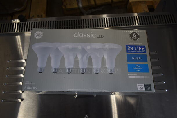 Box of BRAND NEW Classic LED Lightbulbs. Some Bulbs Missing - Image 1 of 4