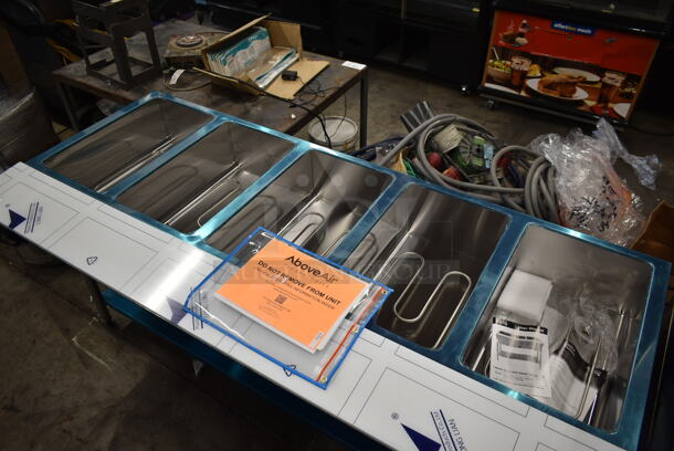 BRAND NEW SCRATCH AND DENT! Avantco 177STE5S Stainless Steel Commercial Electric Powered 5 Bay Steam Table w/ Under Shelf. 208/240 Volts. - Image 4 of 9