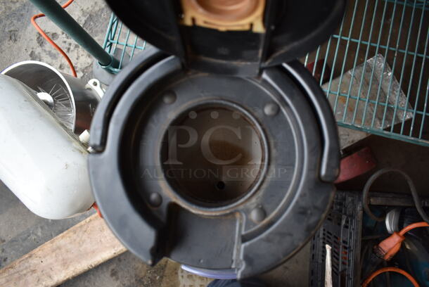 2 Fetco L3D-15/L3D-10 Stainless Steel and Poly Beverage Holder Dispensers. 2 Times Your Bid! - Image 8 of 8