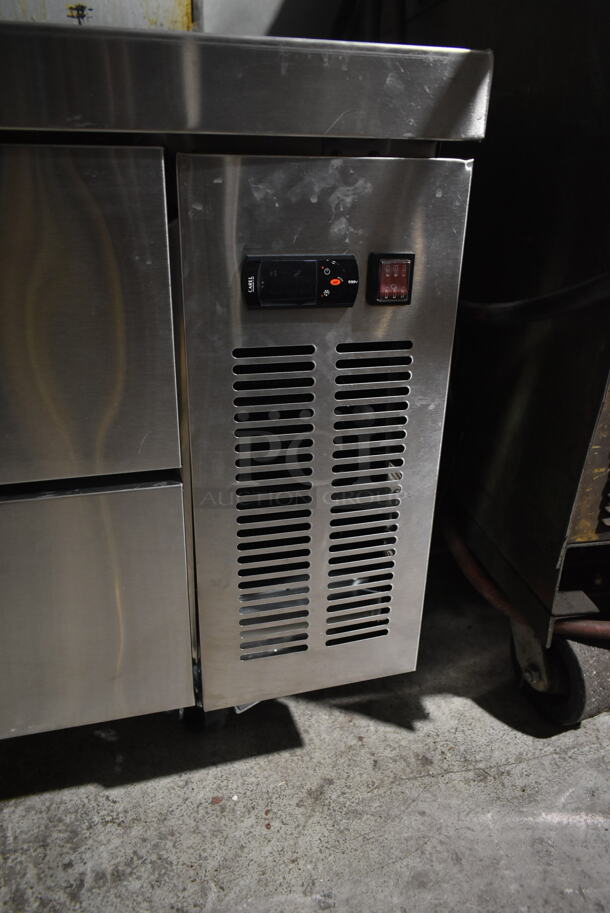 BRAND NEW SCRATCH AND DENT! 2023 Avantco 178CBE48HC Stainless Steel Commercial 2 Drawer Chef Base on Commercial Casters. 115 Volts, 1 Phase. Tested and Working! - Image 4 of 7