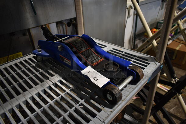 Metal Car Jack. - Image 2 of 3