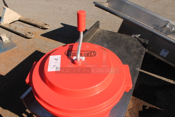 Chef Master Red Poly Lettuce Spinner Salad Spinner.  - Image 3 of 4