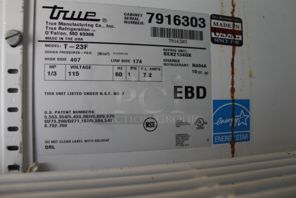 2013 True T-23F ENERGY STAR Stainless Steel Commercial Single Door Reach In Freezer w/ Poly Coated Racks on Commercial Casters. 115 Volts, 1 Phase. Tested and Working! - Image 5 of 5