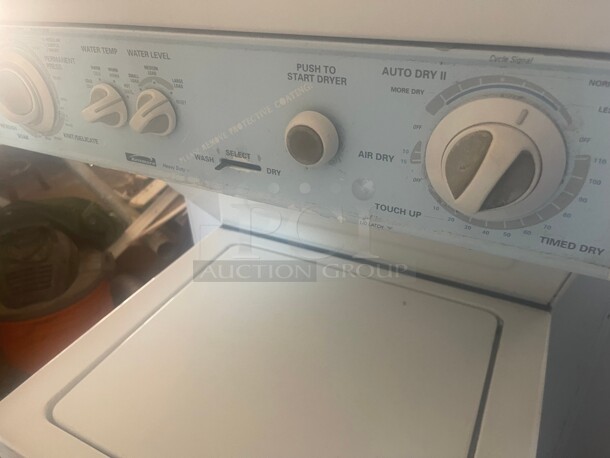 Working! Commercial Heavy Duty Washer and Dryer Combo 220 Volt Tested and Working! - Image 9 of 10
