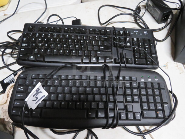Assorted Keyboard. 2XBID - Image 1 of 1