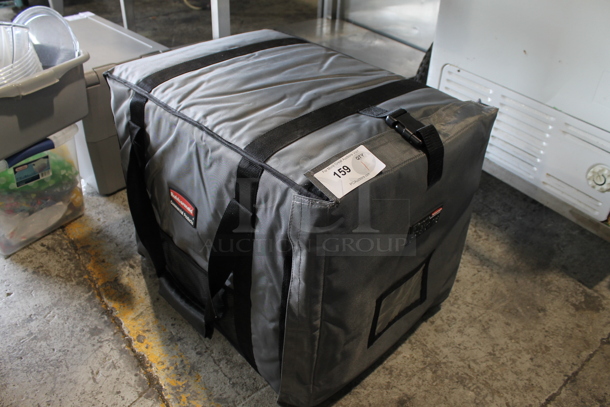 BRAND NEW! Rubbermaid Pro Serve Gray Poly Insulated Food Bag w/ Black Insert.
 - Image 2 of 3