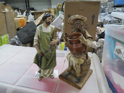 Assorted Figurine. 2XBID