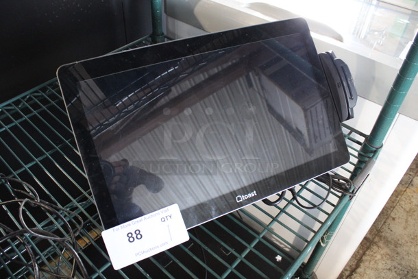 Elo Toast 15.5" POS Monitor w/ Credit Card Reading Strip - Image 2 of 4