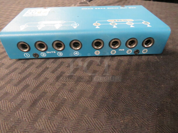 One Dman 2044 Midiman Break Out Box.  - Image 2 of 3