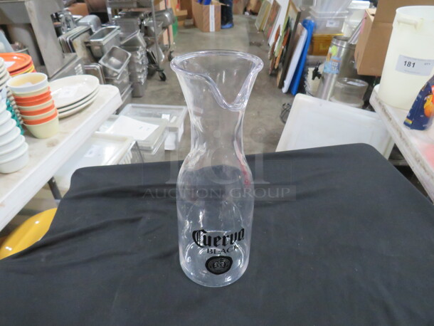 Cuervo Black Poly 1 Liter Carafe. 2XBID - Image 1 of 2